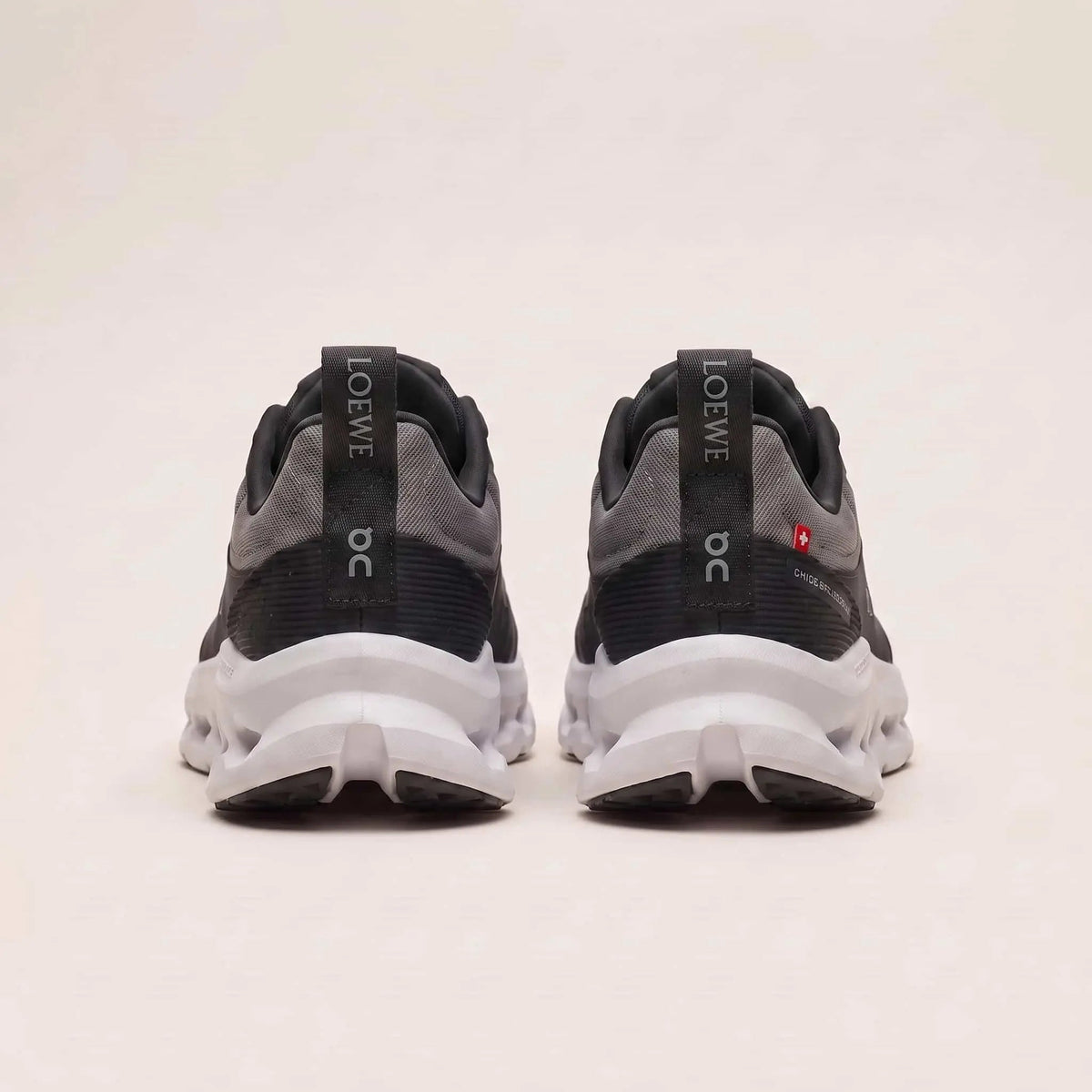 Cloudtilt 2 x loewe